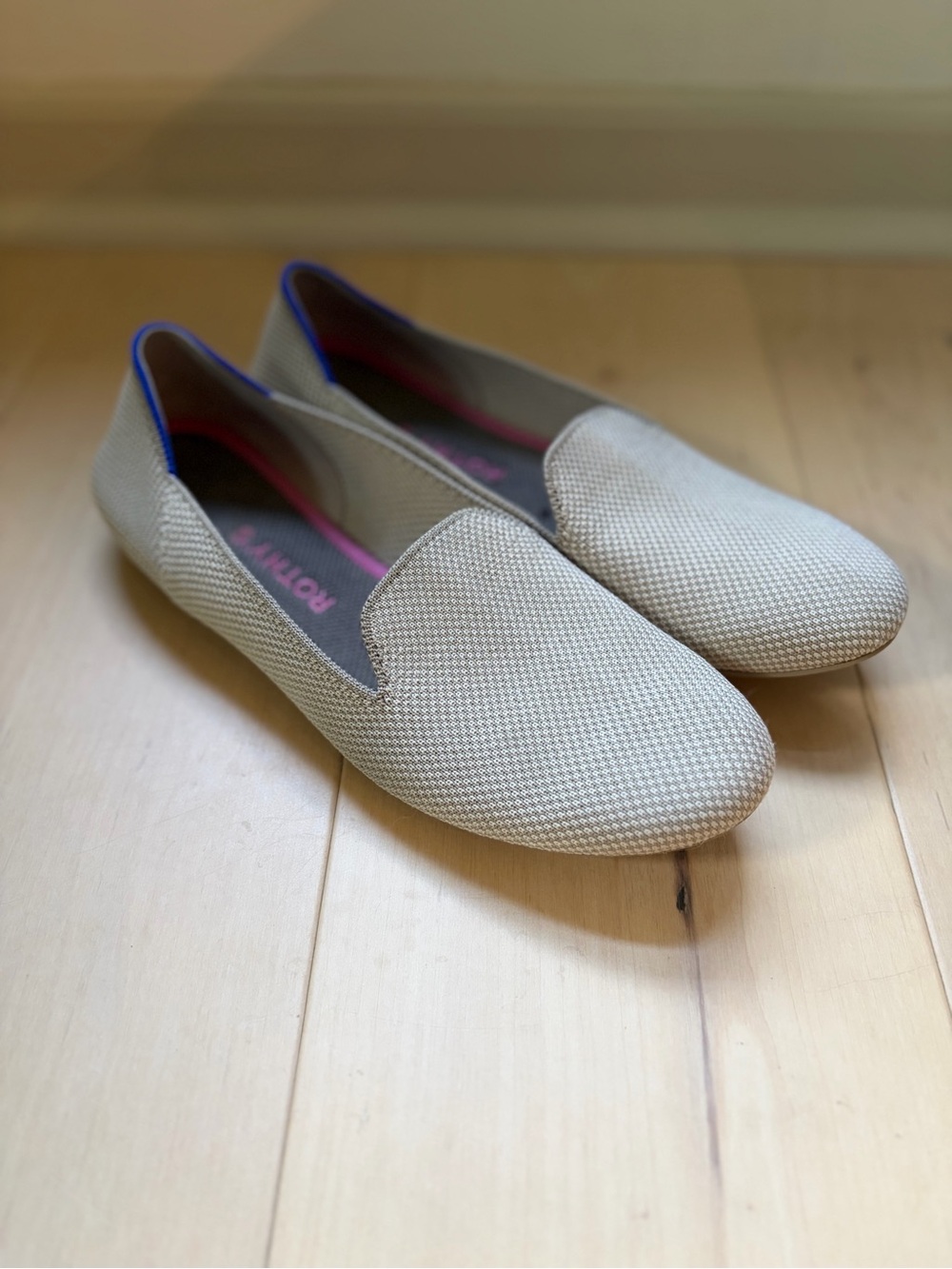 Rothy’s The Loafer Womens 8.5 Taupe Gray Round Toe Knit Slip On Flats
